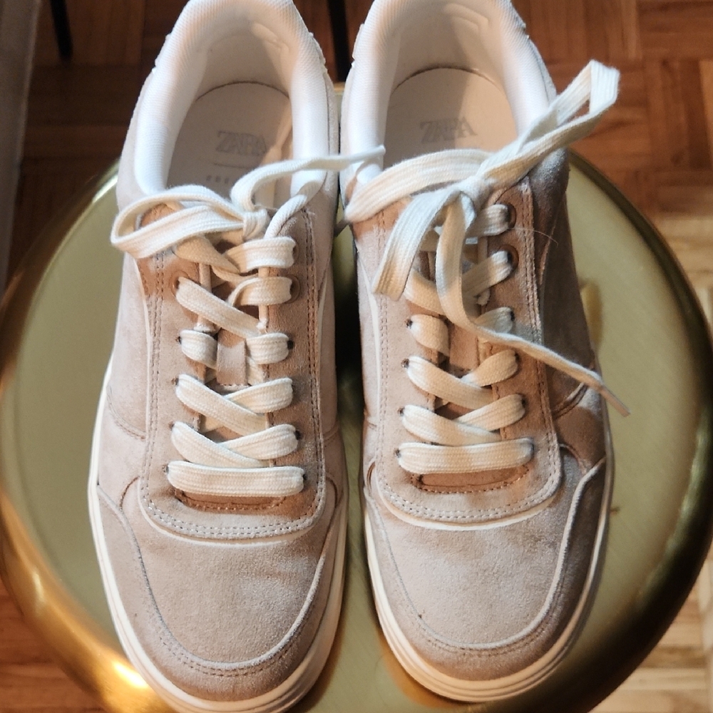 Zara Beige Suede Sneakers